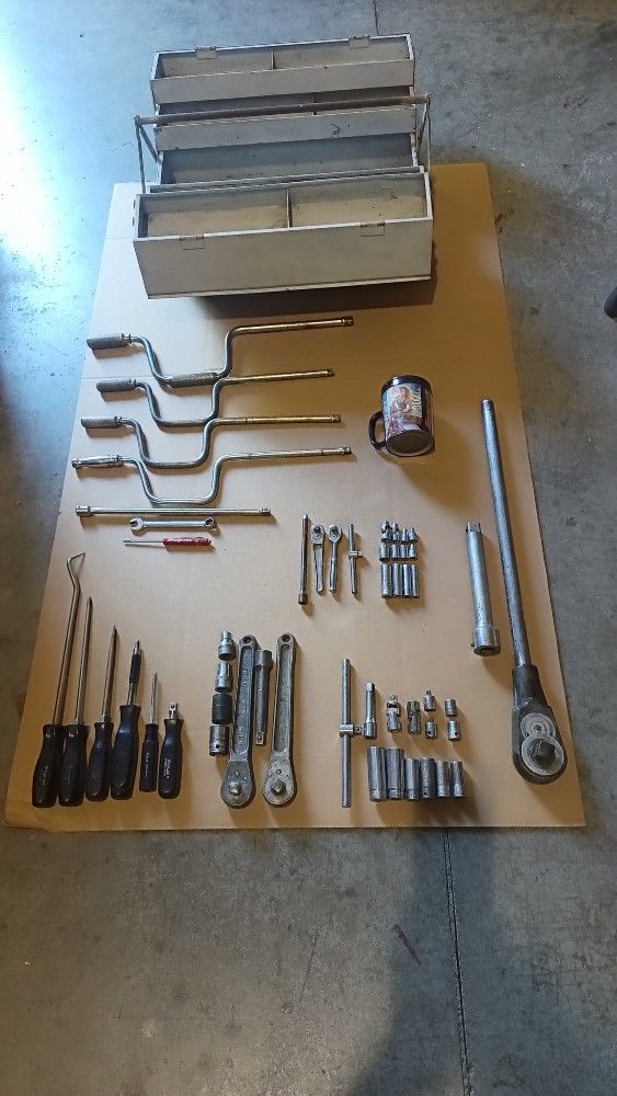 Vintage Snap On Tools / With Tool Box