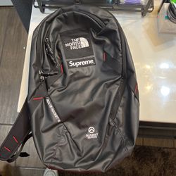 Supreme North Face (Summit Series) Backpack 