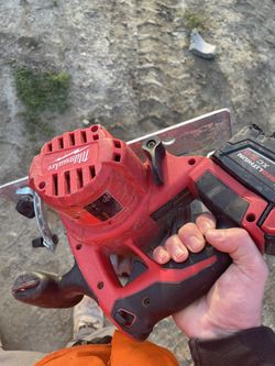 Used Milwaukee Saw With 5.0 Battery 