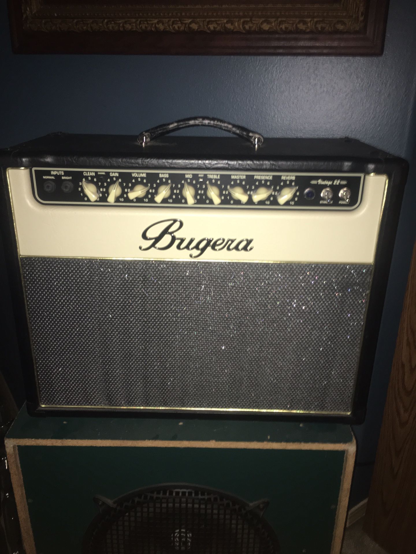 Bugera V22 Tube Amp 