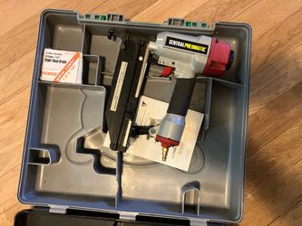 Nail gun