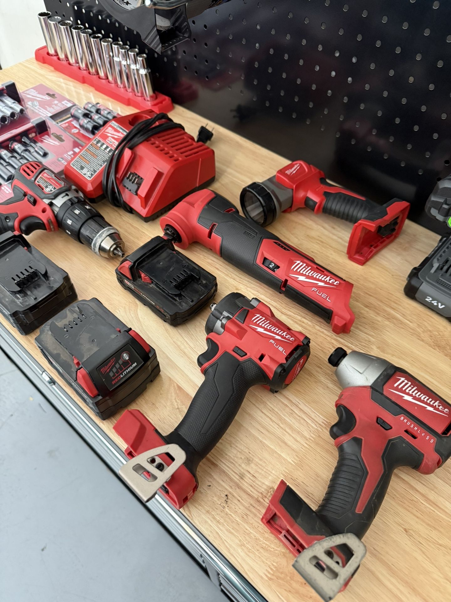 Milwaukee Power Toolset 