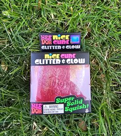Needoh Glitter & Glow Nice Cube