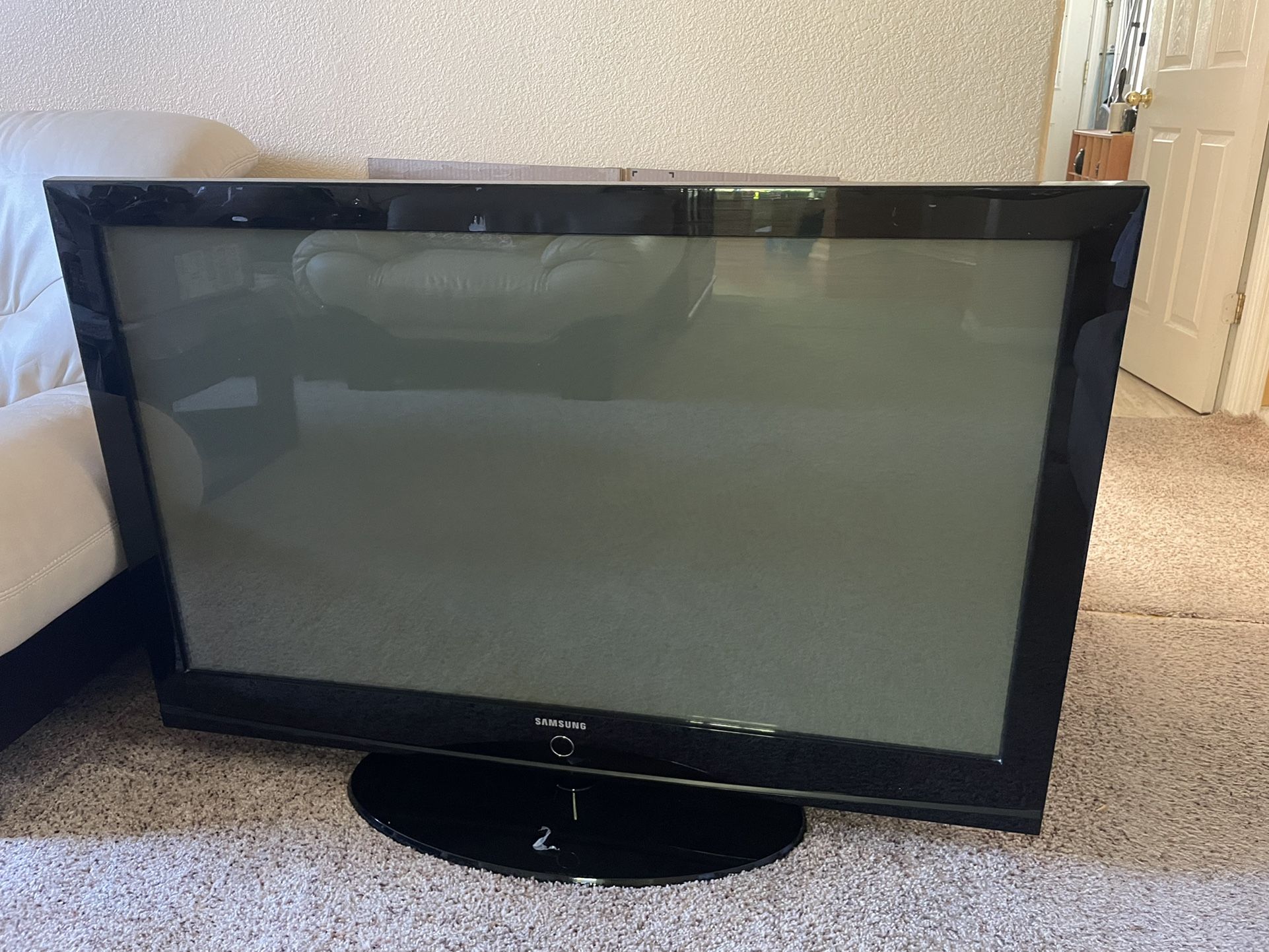 Samsung 50” Plasma TV model pn50a400c2d