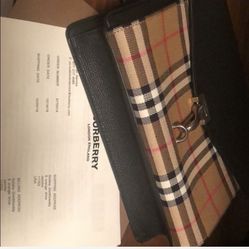 BrNd new Burberry bag..checkered bag retails for 1400