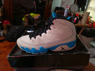 Retro Air Jordan 9 powder blue/white size 9.5