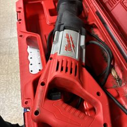 Milwaukee Reciprocating Saw