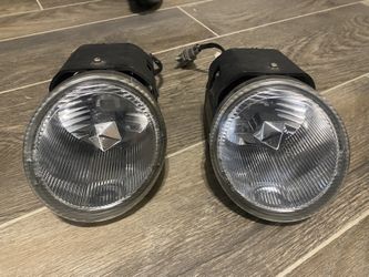 OEM Nissan Sentra Fog Lamps 99-06