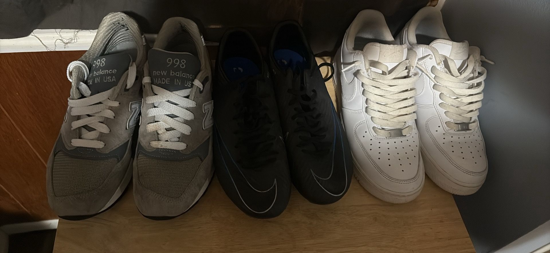 new balance size 9/5 air force one size 9/5 nike cleats size 10/5