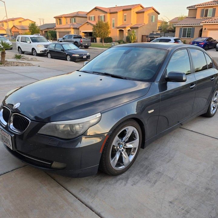 2008 BMW 528i