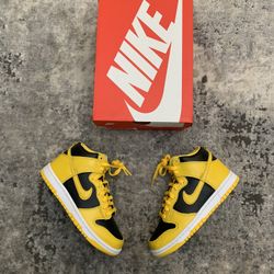 Nike Dunk High “Varsity High” Size 5