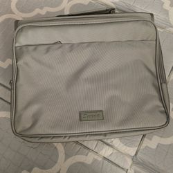 SUNEE Sage Green Zipper Laptop Bag
