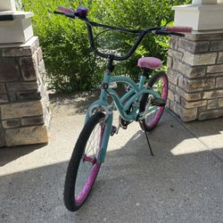 Girls Bicycle 20 inches 