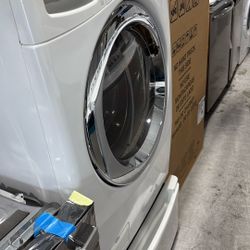 LG Frontload Washer And Dryer Set
