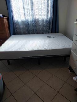Power bed with controler