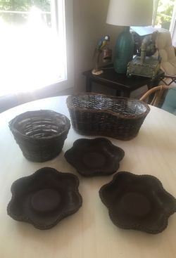 WICKER PLANTERS AND 3 PLASTIC WICKER LOOK SAUCERS NEE