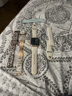 Apple Watch 5 Apple Watch Series 5 44mm Rose Gold GPS & LTE With Pink Sport Band