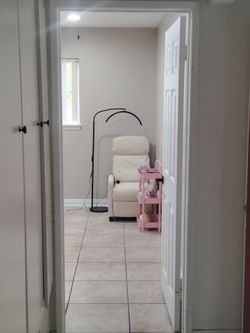 Lashes available licensed