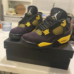 Jordan 4s