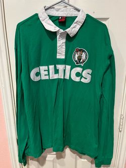 Like New NBA Official Boston Celtics Long Sleeve Button Green Shirt w/Embroiderd Logo