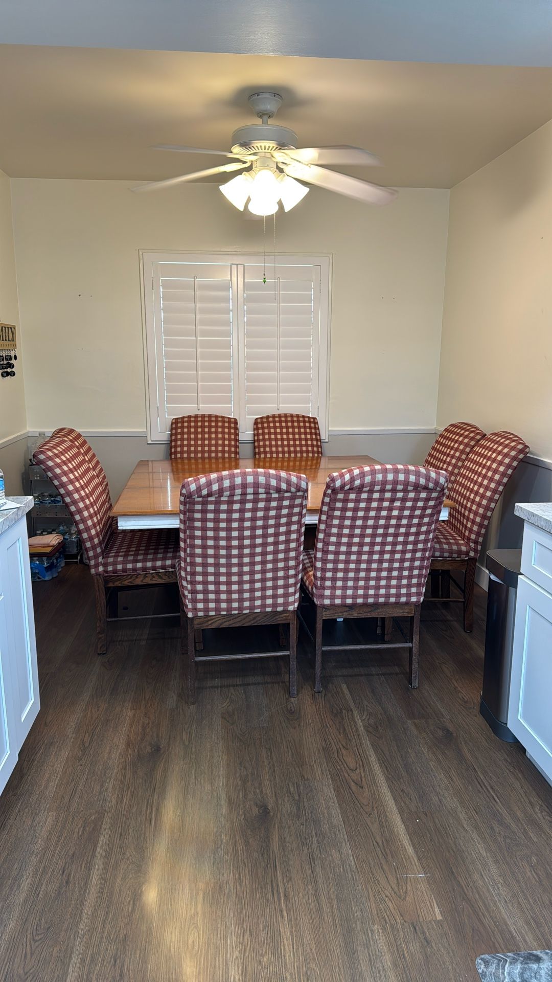 Pottery Barn Kitchen Table With Chairs Seats 8 $150