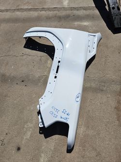 Gmc sierra 2500 right fender oem