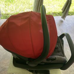 Even goo Pivot Modular Travel System With Safemax Rear Facing Infant Car Seat