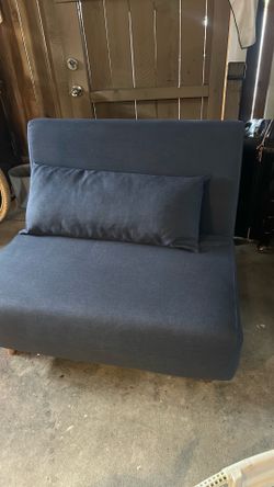 Folding futon/chair