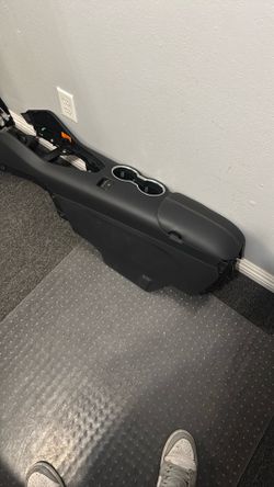 2024 Ford Mustang Center Console