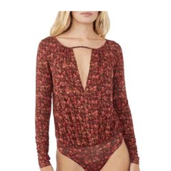 FREE PEOPLE INTIMATELY red floral Kaya cutout bodysuit sz Med