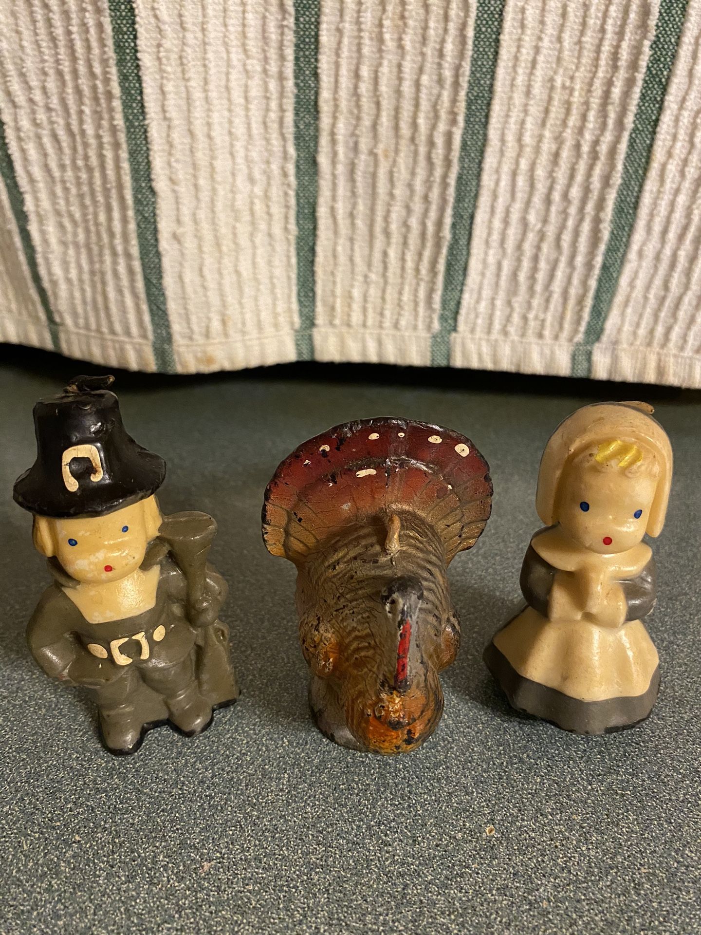 Antique/Vintage Wax Candles Pilgrims And Turkey