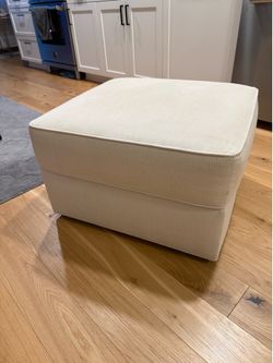 Ethan Allen rolling ottoman
