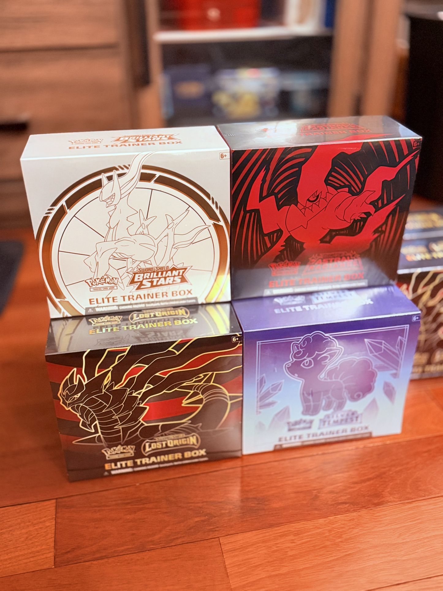 Pokémon ETB’s