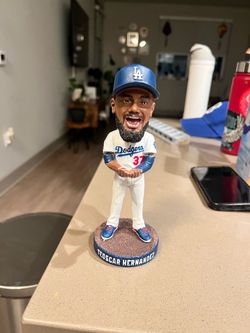 Teoscar Hernandez bobble 5/30