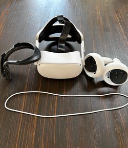 Meta/Oculus Quest 2 256GB VR Headset + Controllers + Upgraded Head Strap