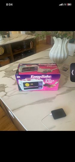 Vintage Easy Bake Oven COLLECTIBLE ONLY