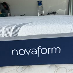New! King ComfortGrande® Plus Advanced Hybrid 14" Mattress never slept on see pic for delivery date!