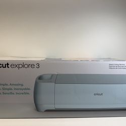 Brand New!! Cricut Explore 3 Smart Cutting Machine! 
