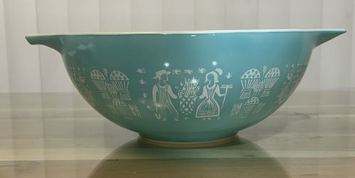 Vintage Pyrex Mixing Bowl 4 Quart Amish Butterprint #444 Like New Condition Shipping Available 