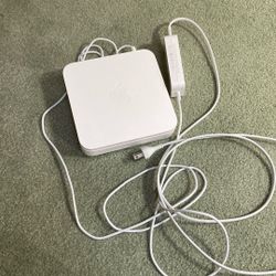 Apple Airport Extreme Base Station