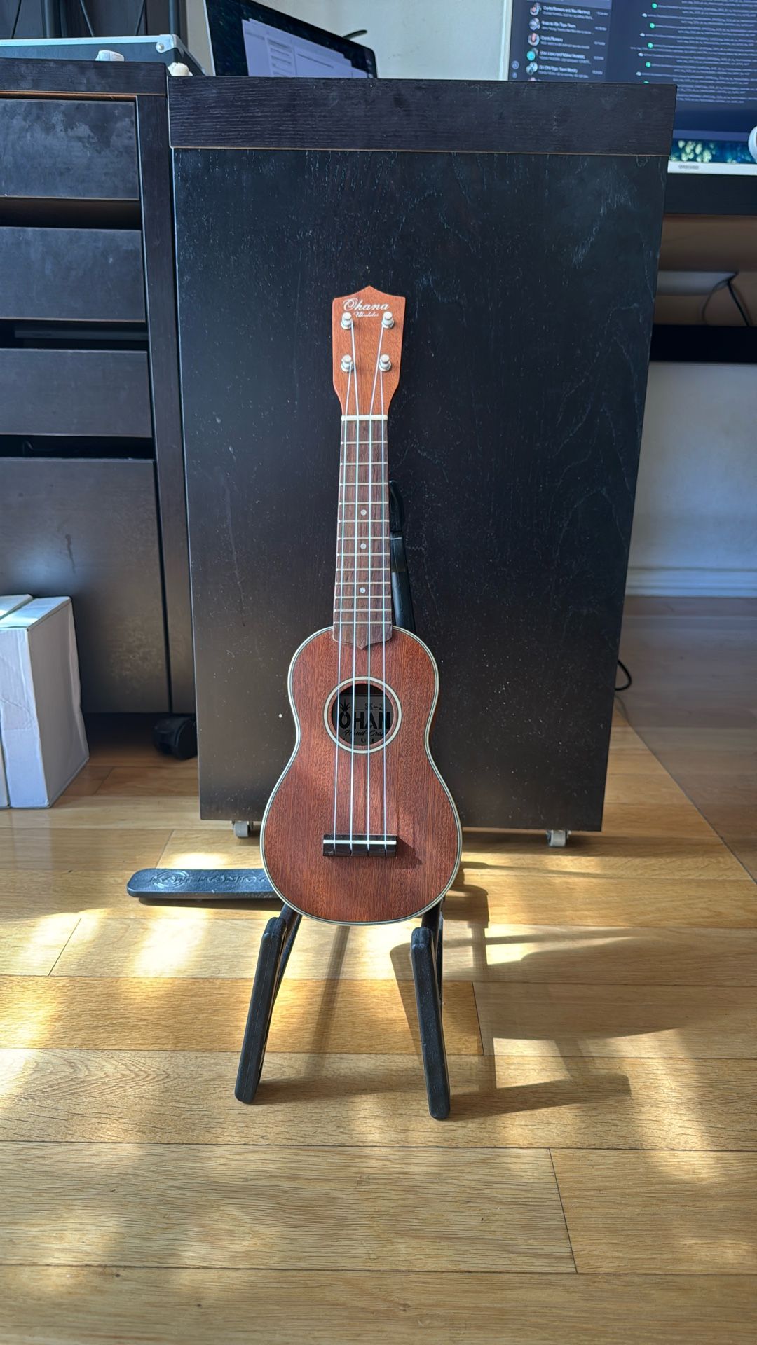 Excellent Condition Ohana Hand Crafted Ukulele Sopranino Model SK-21 With Case
