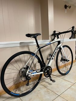 TREK DOMANE 4.0 FULL CARBON