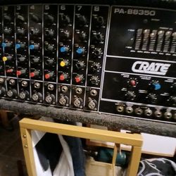 CRATE PA AMP 8 CH B8350 700 WATT
