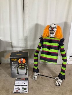 Spirit Halloween POOR GEORGE Severed Clown Halloween Animatronic Prop