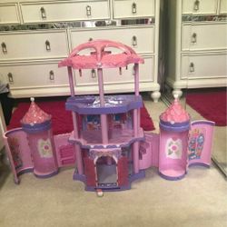 Vintage My Lil Pony Castle