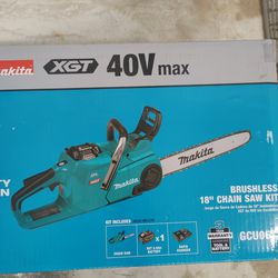 Makita XGT 40V Max. Brushless 18" Chainsaw