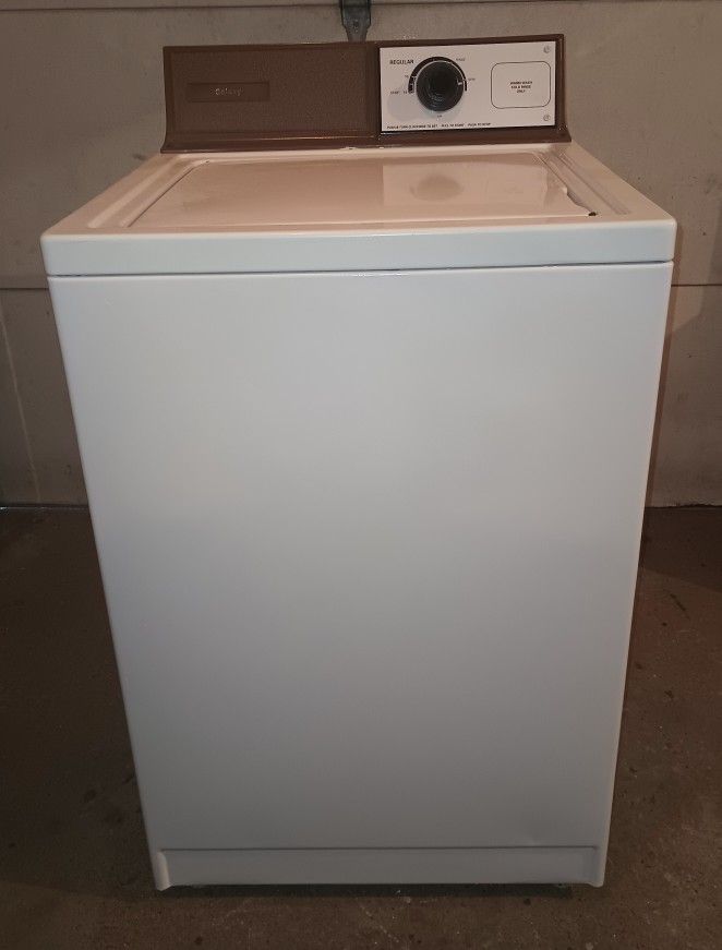 Like New Kenmore Top Load Washer Apartment Size (Washer only)
