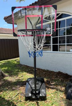 Basketball Hoop 4.82-8.53ft Adjustable, portable