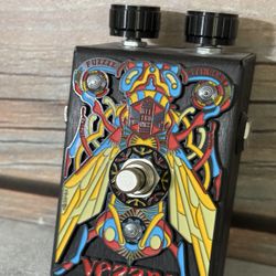 GUITAR FUZZ PEDAL