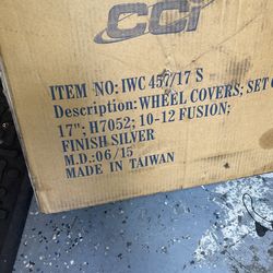 Brand New Hubcaps For Ford Fusions 17 Inch Wheels